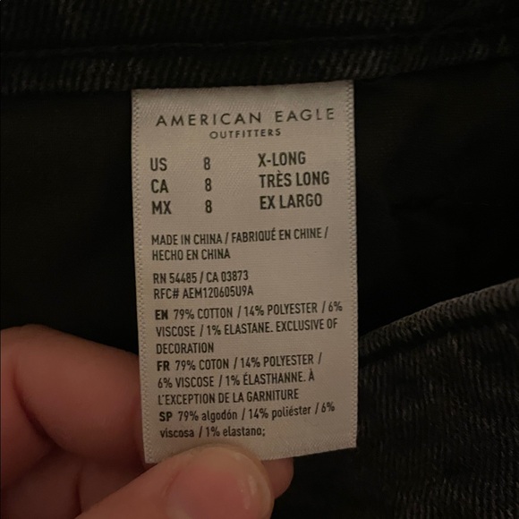 American Eagle Mom Jean- size 8 x-long - Picture 3 of 5